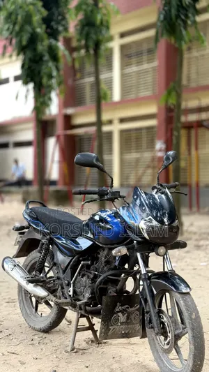 Bajaj Discover 150 2012