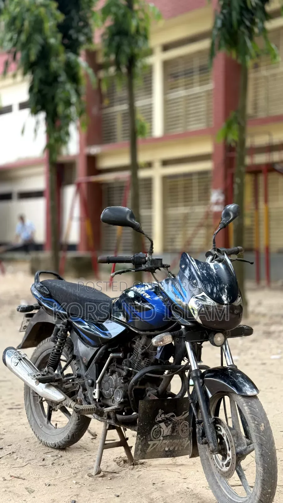 Bajaj Discover 150 2012
