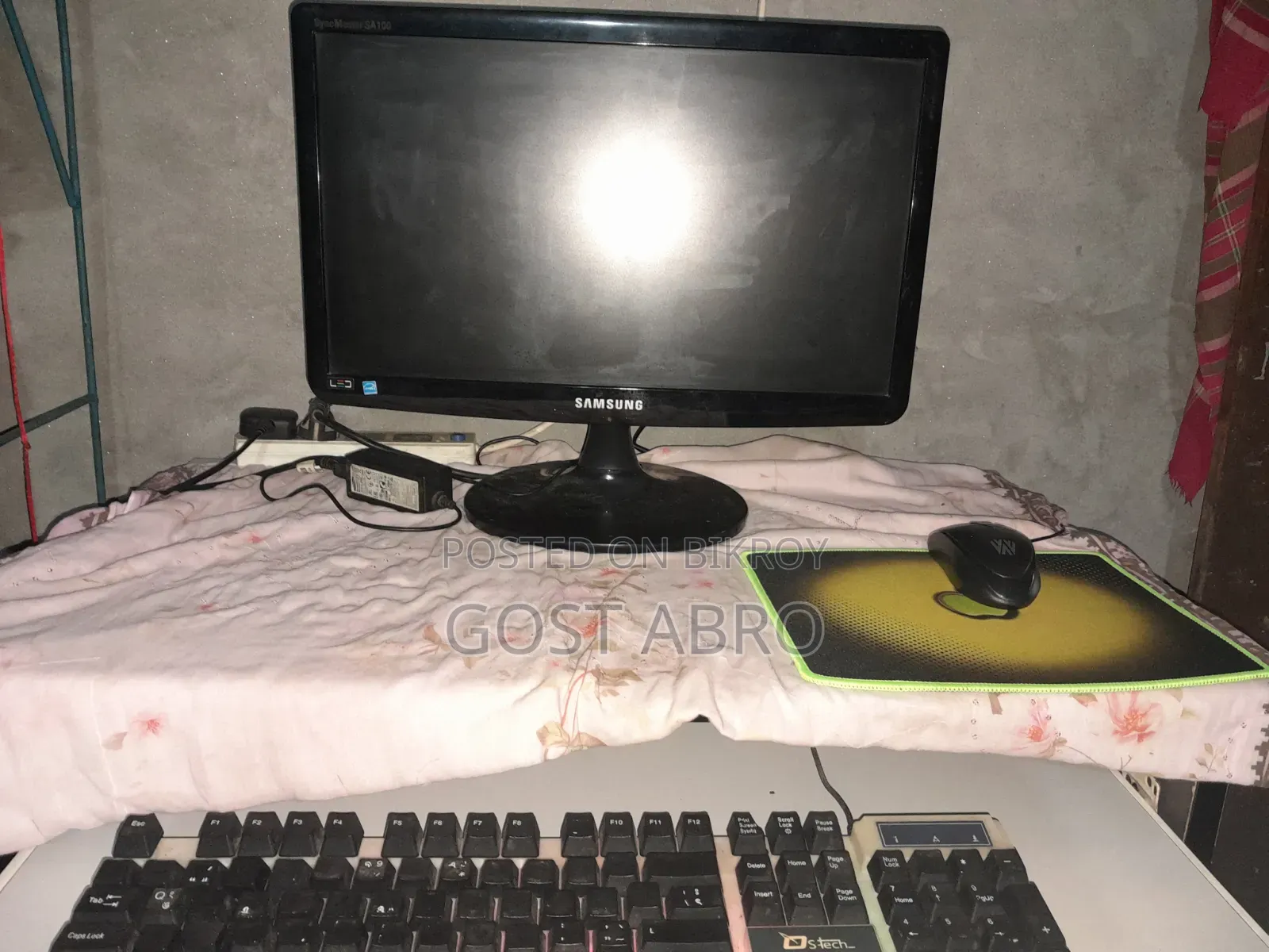 Desktop Computer Gigabyte GB-BXi5-4570R 8GB Intel Core I5 SSHD+SSD 1T