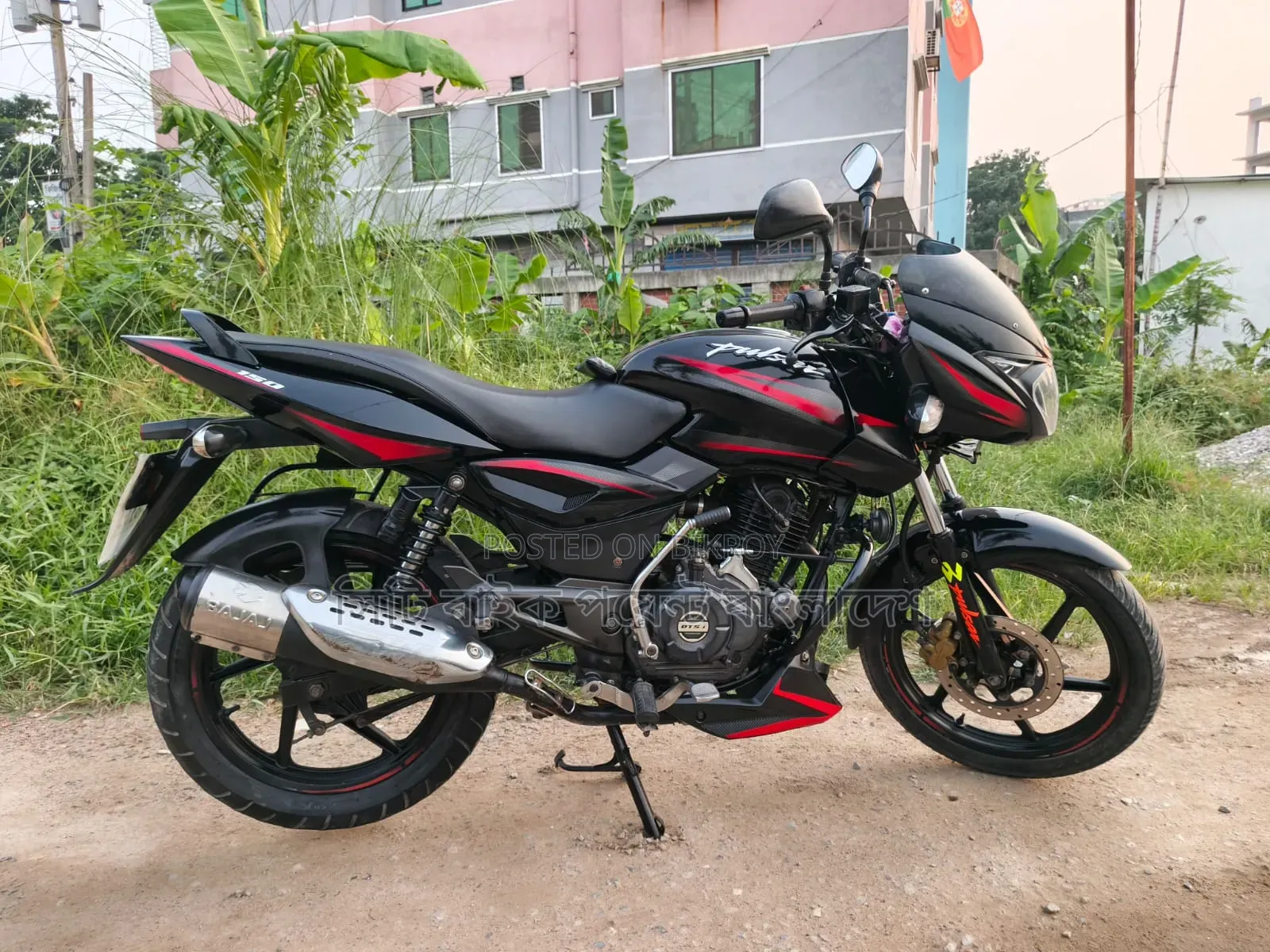 New Bajaj Pulsar 150 2018 Black