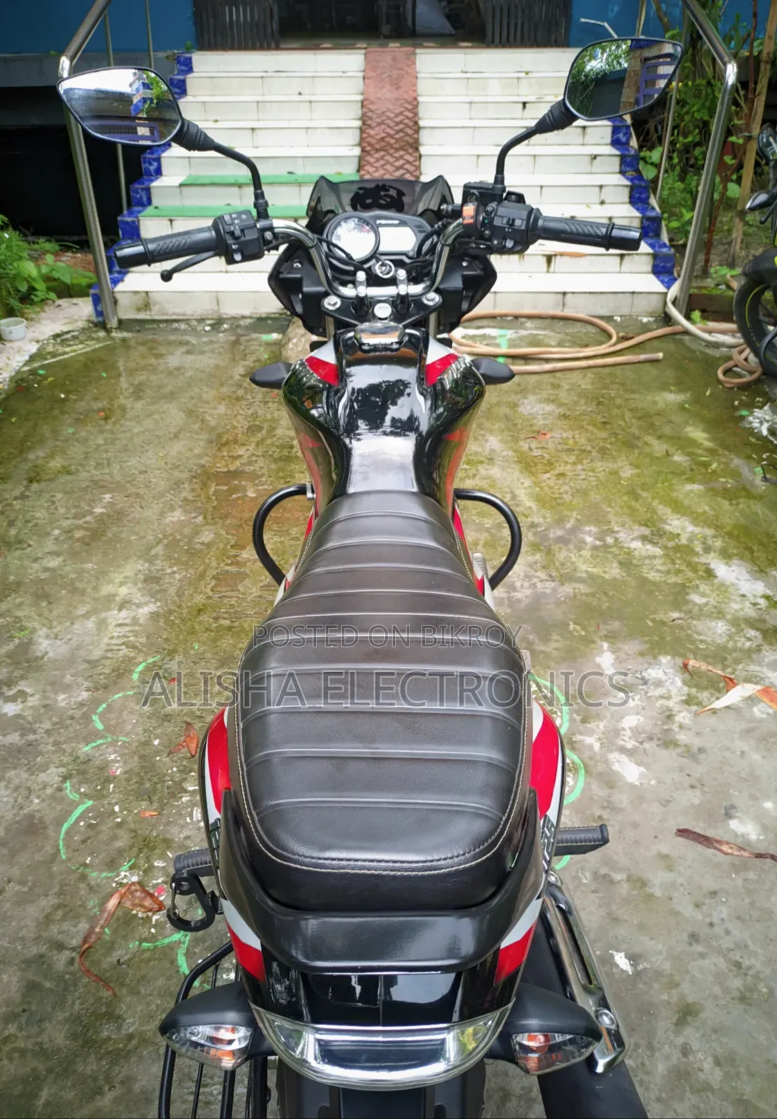 Bajaj Discover 125 2024 Black