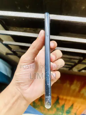 অ্যাপল আইফোন এক্সআর ৬৪ জিবি ব্ল্যাক