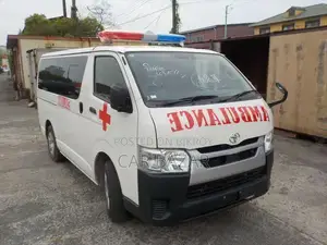 Toyota HiAce 2022 White