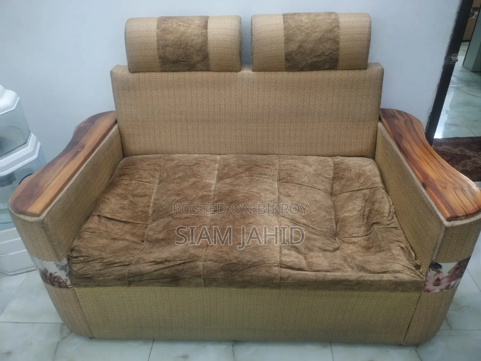 Sofa for Sale