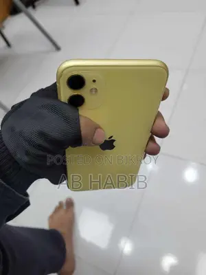 Apple iPhone 11 128 GB Yellow