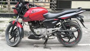 Bajaj Pulsar 150 2013 Red
