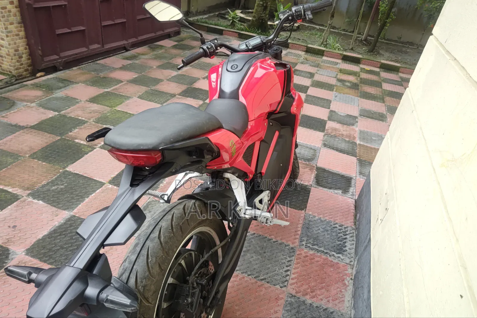 গ্রিন টাইগার জিটি-ফেনিক্স ম্যাক্স ২০২৫ রেড