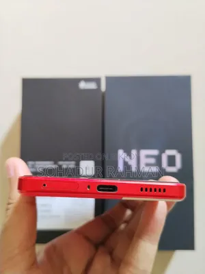 iQOO 256 GB Red