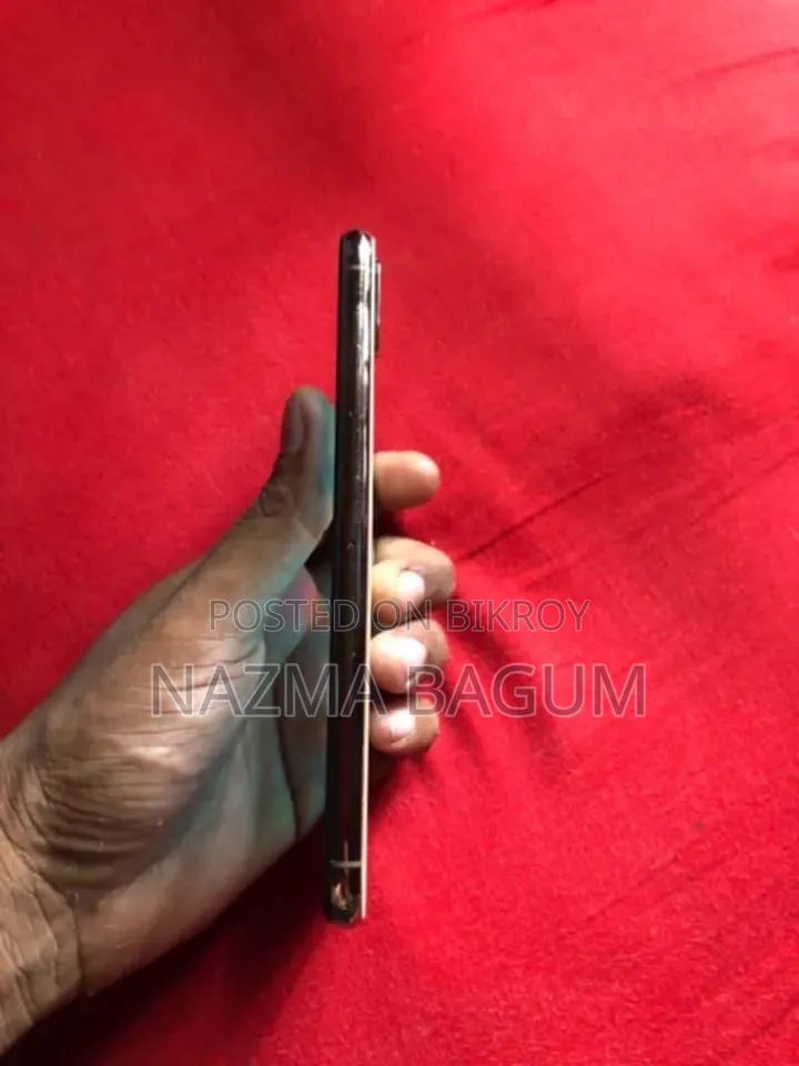 Apple iPhone XS Max 64 GB Gold