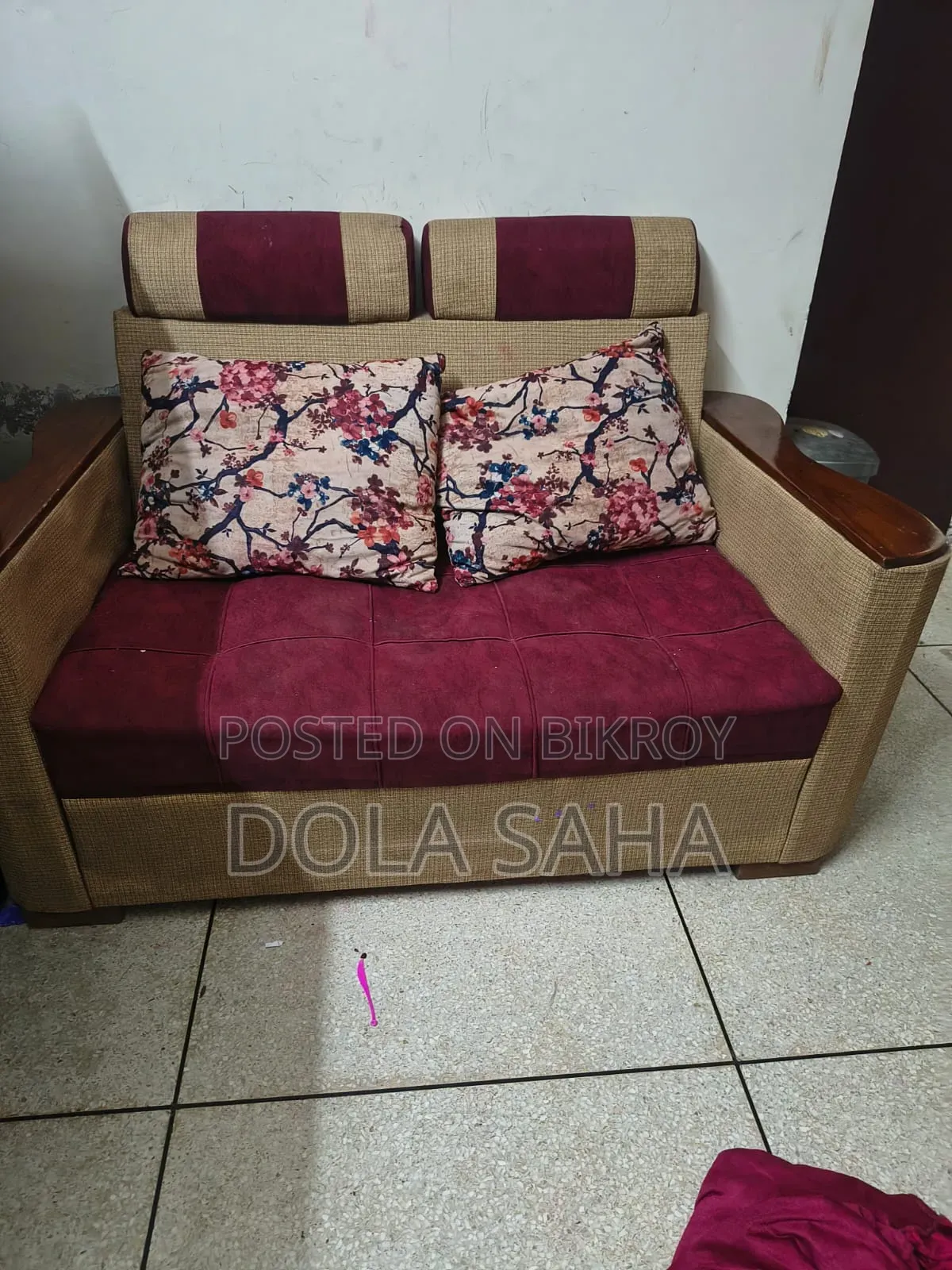 Want to sell this sofa set as I am buying a new one