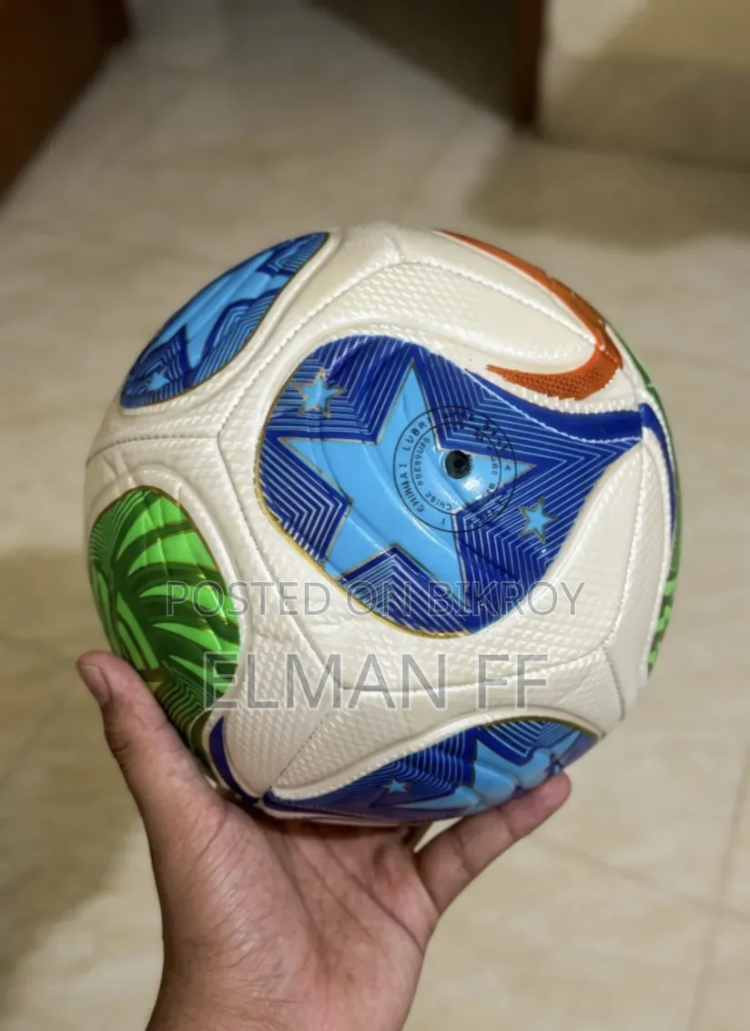 "New Collection" 2026 World Cup Football. Trionda.