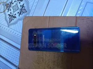 Samsung Galaxy S10 128 GB Blue