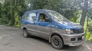 Toyota Noah 2001 Blue