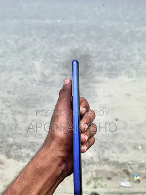 Vivo Y21 64 GB Blue