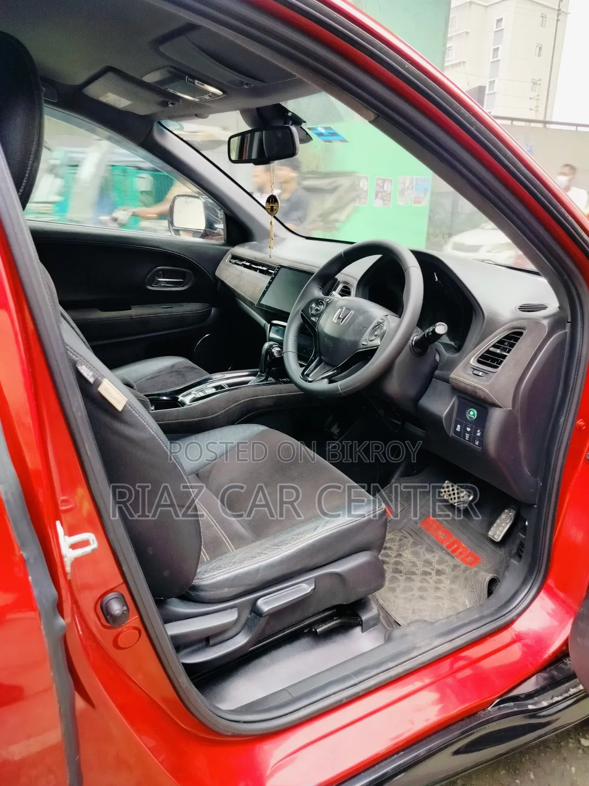 Honda Vezel 2016 Red