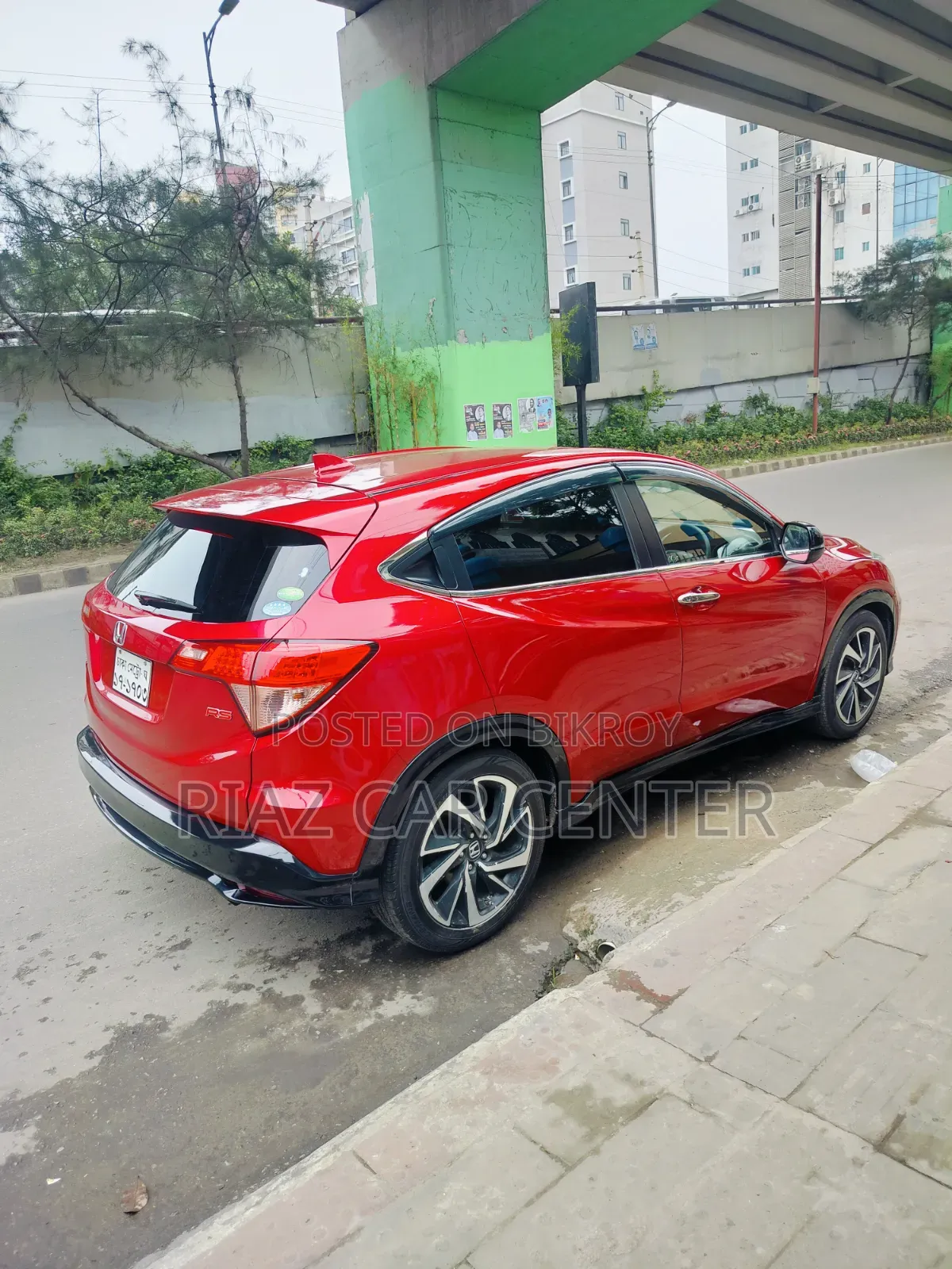 Honda Vezel 2016 Red