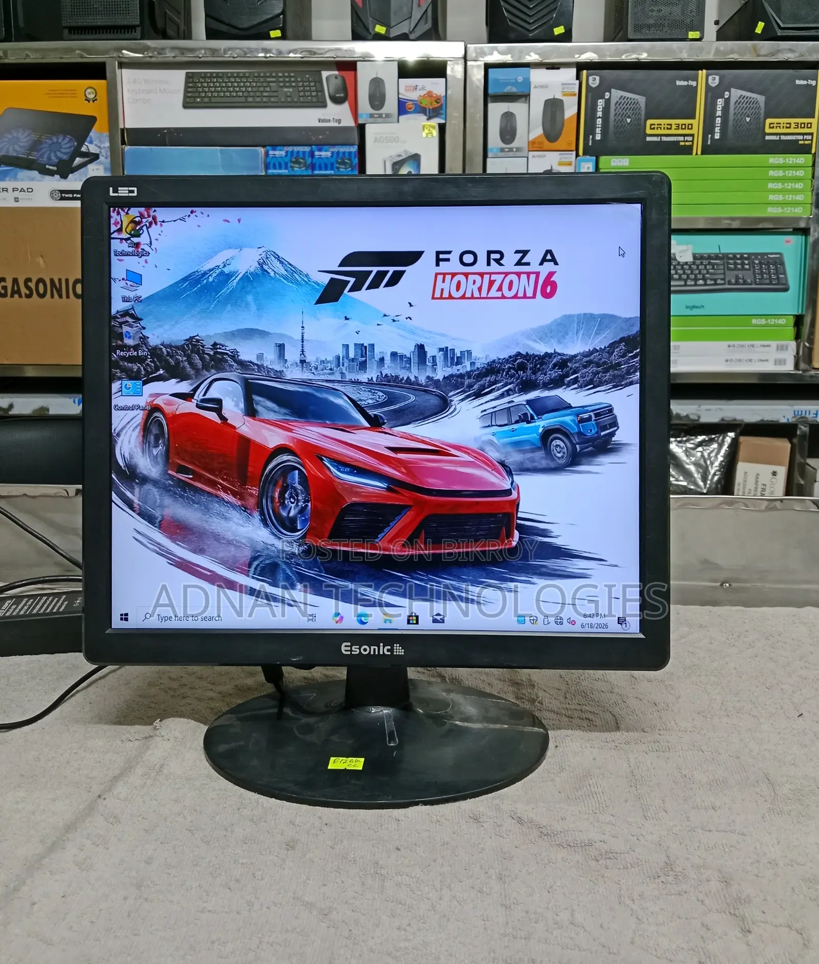 Esonic Es1701 17-inch Square HD LED Monitor
