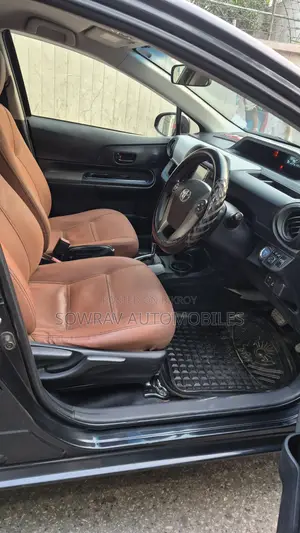 Toyota Aqua 2014 Black