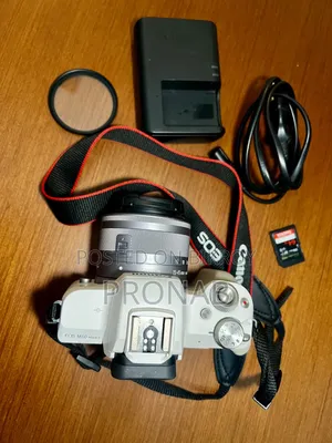 Canon Eos M50 Mark Ii | Shutter Under 1000 | Full Box