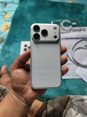 অ্যাপল আইফোন ১৭ প্রো ২৫৬ জিবি সিলভার