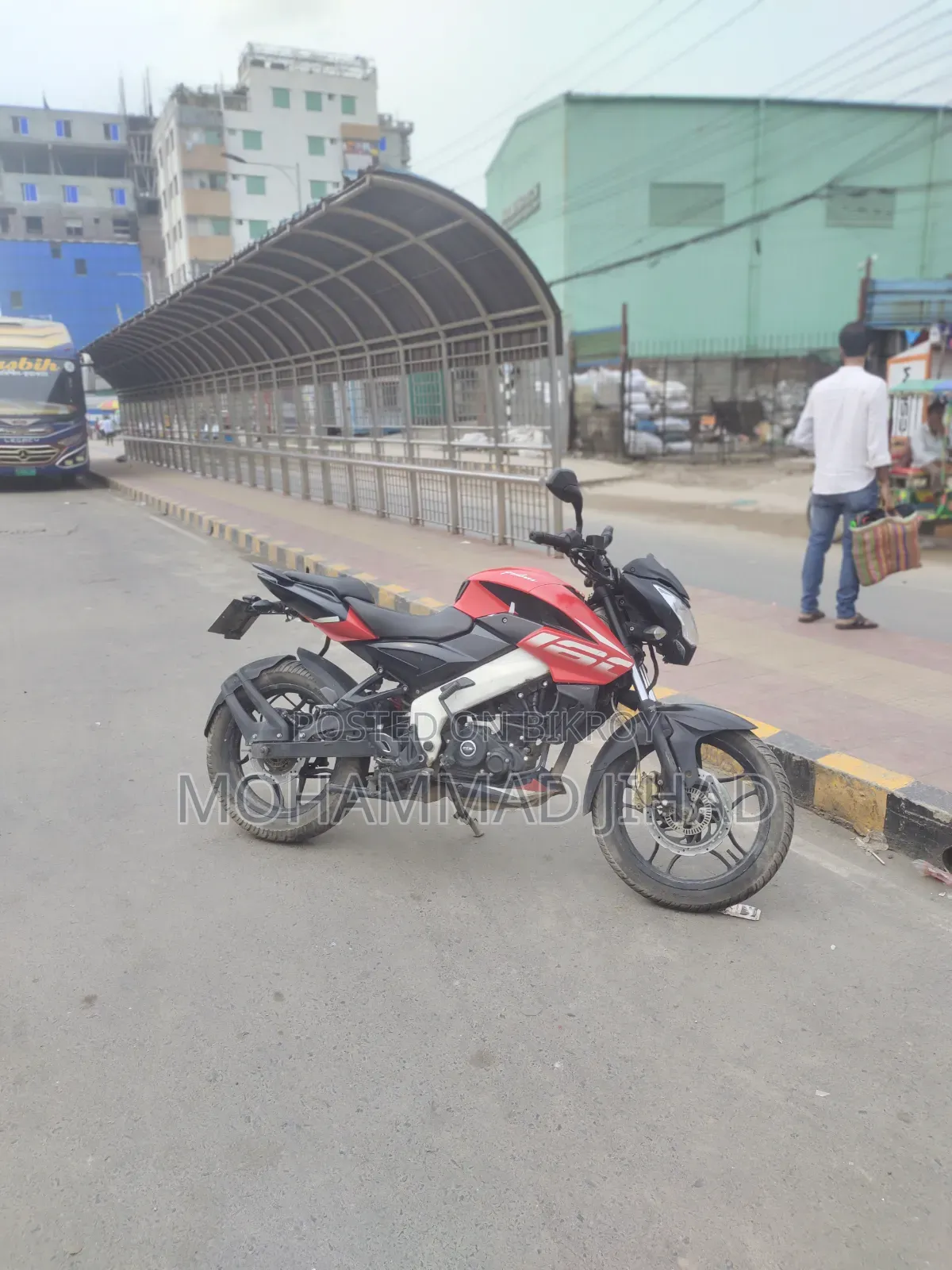 Bajaj Pulsar NS 160 2023 Orange