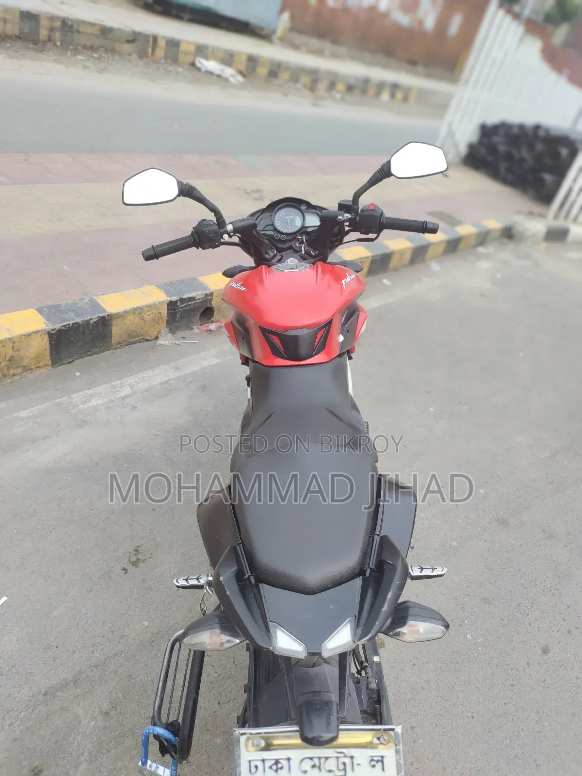 Bajaj Pulsar NS 160 2023 Orange