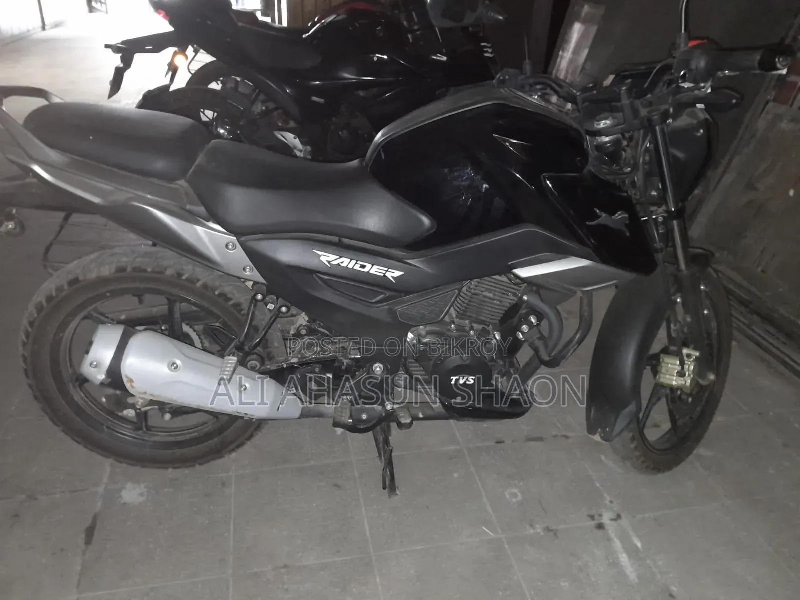 New TVS Raider 125 2025 Black