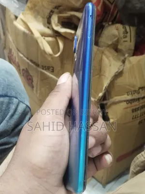 Vivo Y93 32 GB Blue