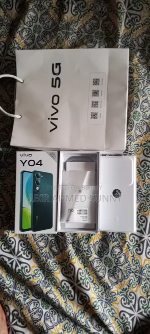 Vivo 4 GB Silver