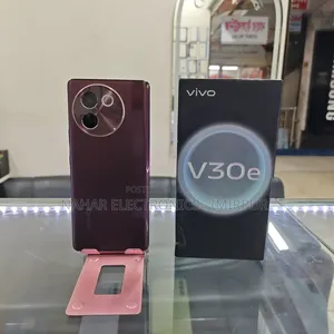 Vivo V30e 128 GB Red