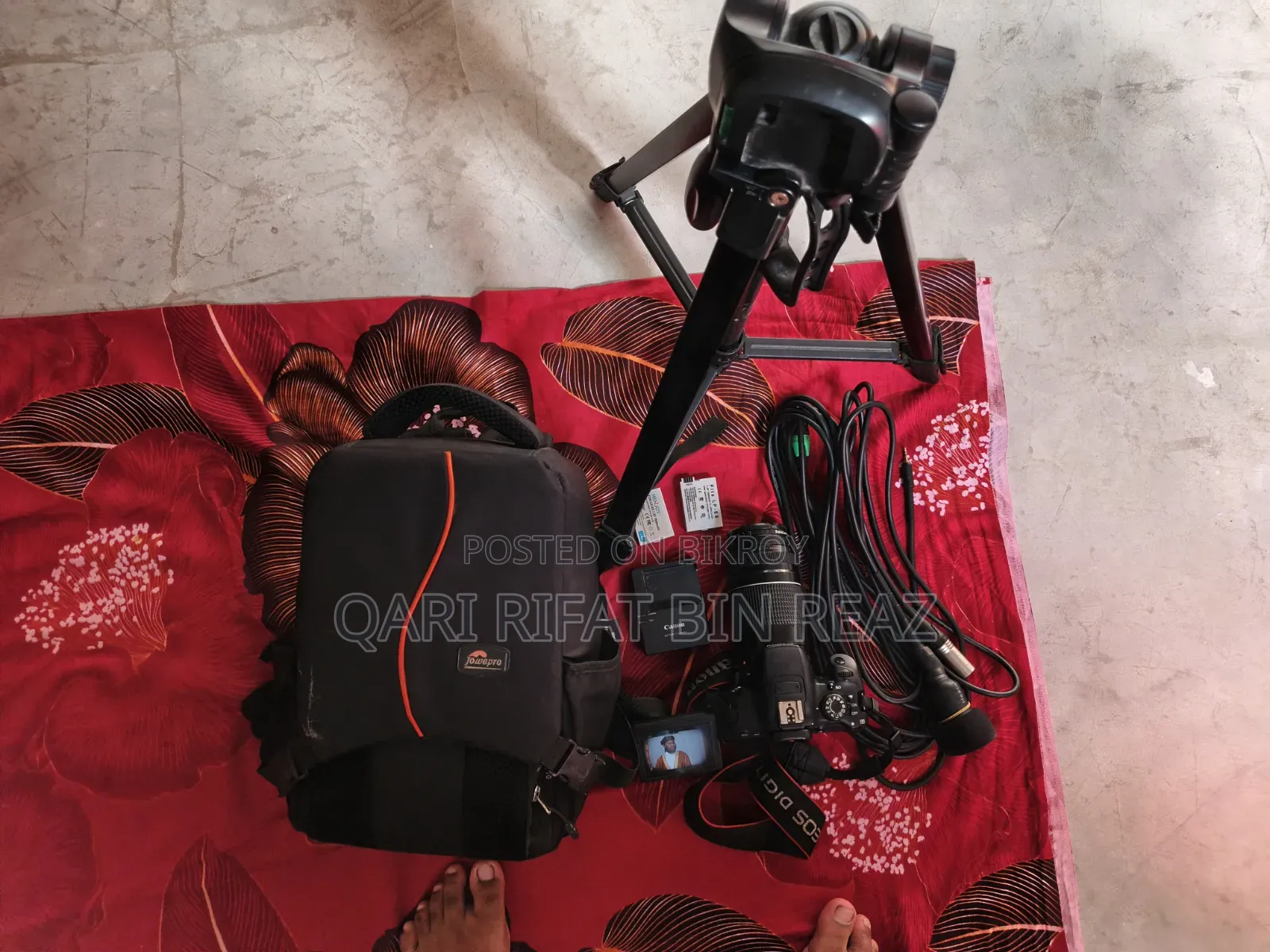 Full camera setup with Canon 700D 75-300mm Zoom Lens for sale.
