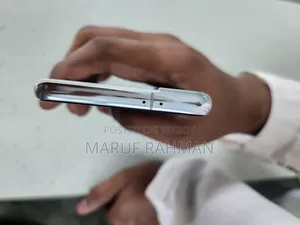 New Samsung Galaxy S21 5G 128 GB White