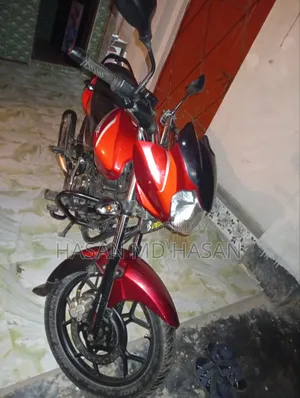 Bajaj Discover 125 2021 Red
