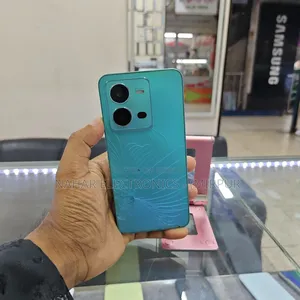 Vivo V25 128 GB Blue