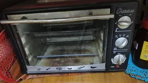 Electric Oven (Used).Model: Ocean Oeo-18s Capacity: 18lfull