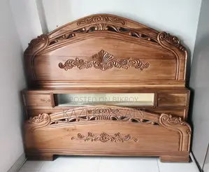 Solid Mahogany Wood Bed – Urgent Sale