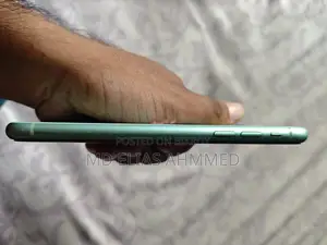 Apple iPhone 11 128 GB Green