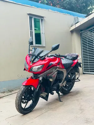 Yamaha 2018 Red