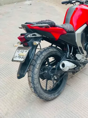 Yamaha 2018 Red