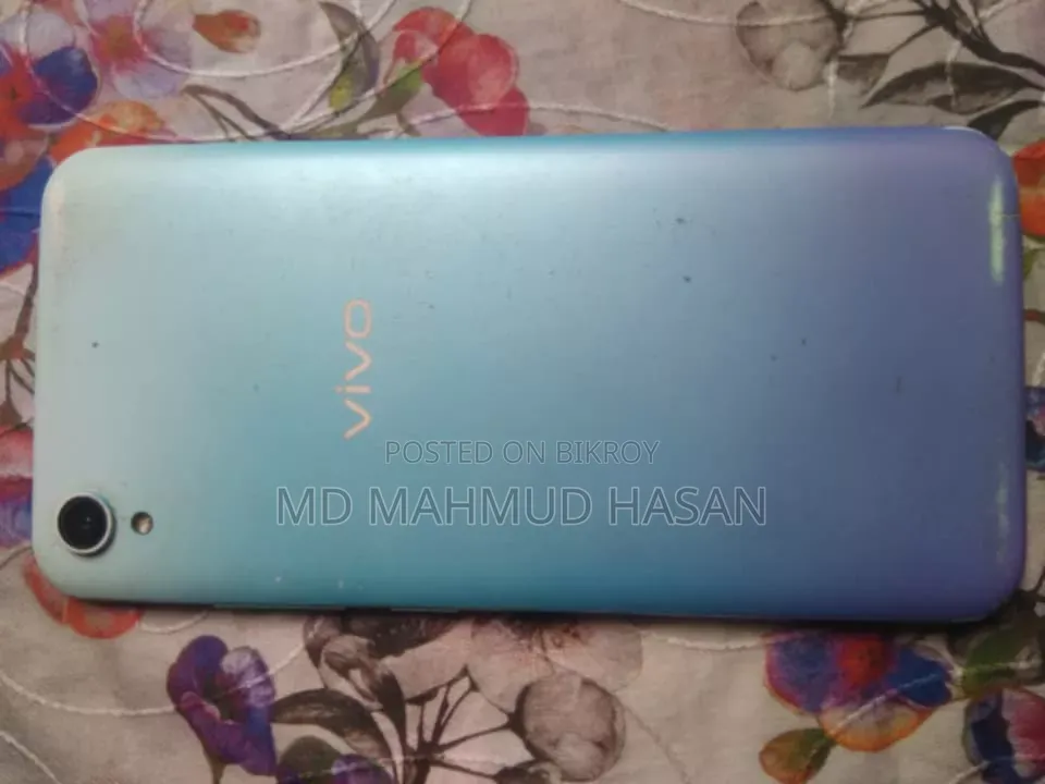 Vivo Y1s 32 GB Blue