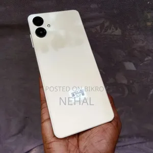 Samsung Galaxy A06 64 GB Gold