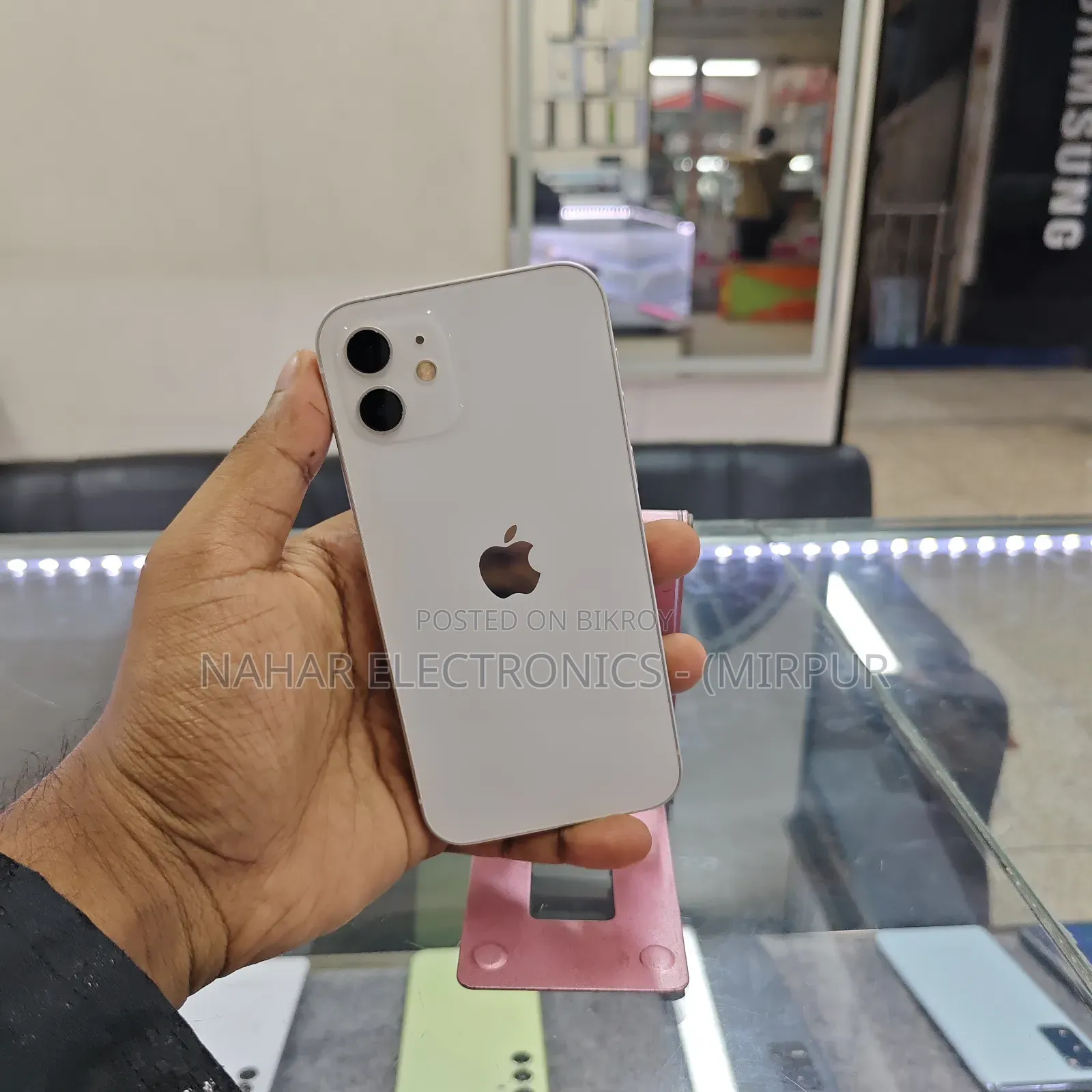 Apple iPhone 12 64 GB White