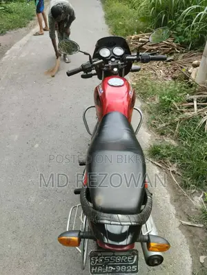Bajaj Platina 100 2014 Red