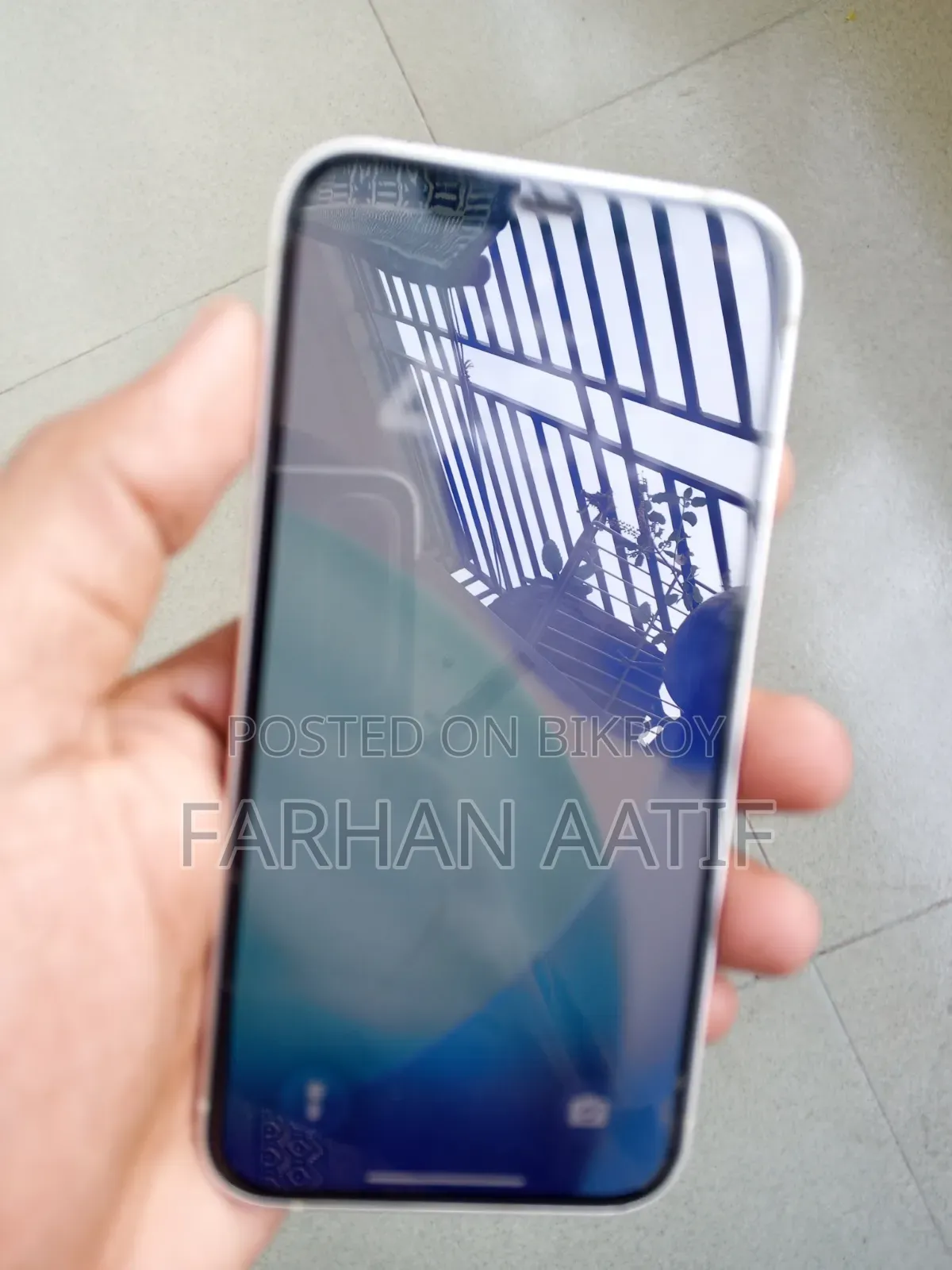 অ্যাপল আইফোন ১২ ২৫৬ জিবি সাদা