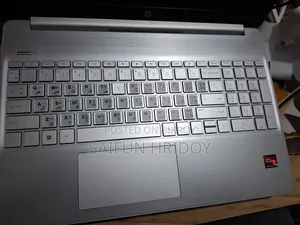 Laptop HP 15s 16GB AMD Ryzen 5 SSD 512GB