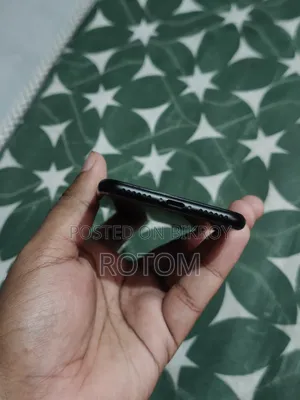 Apple iPhone 7 128 GB Black