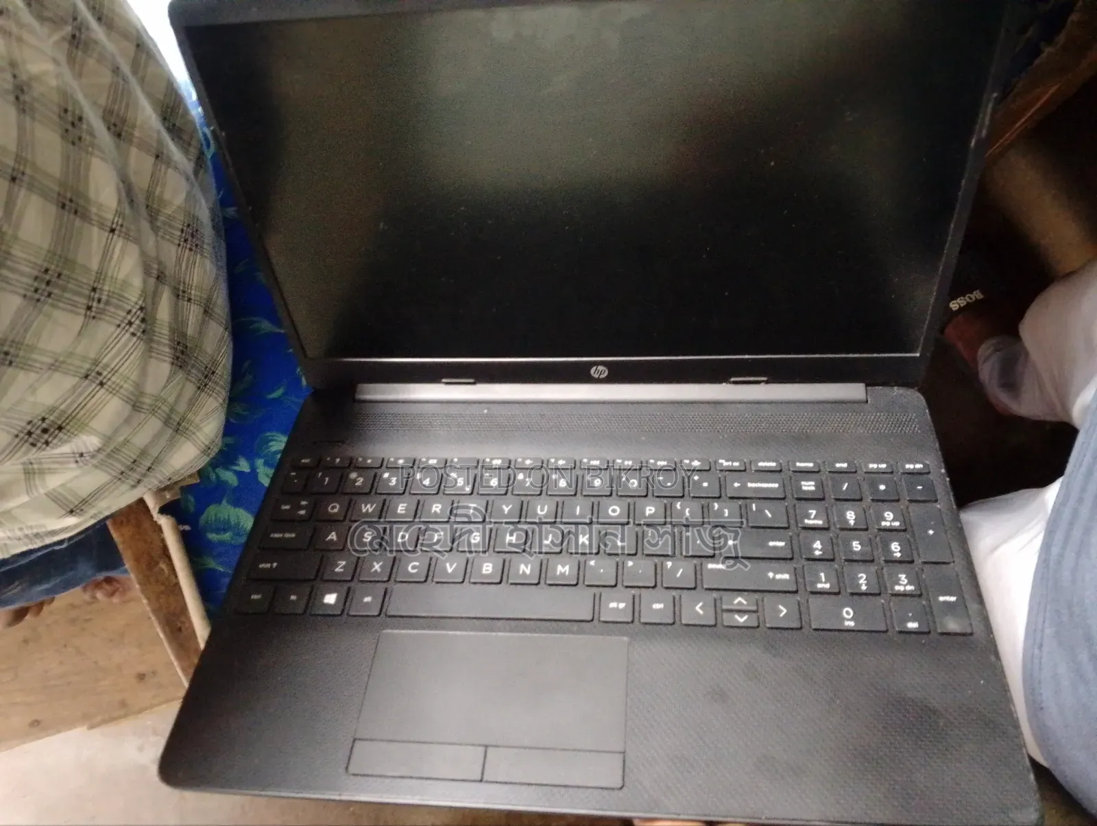 Laptop HP 15-Da3007nia 4GB Intel Core I3 HDD 1T