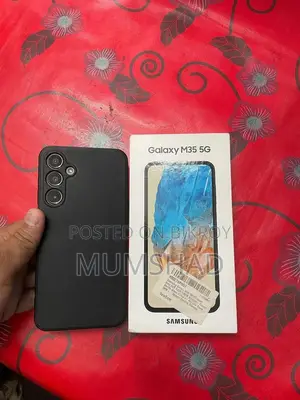 Samsung Galaxy M35 128 GB Silver