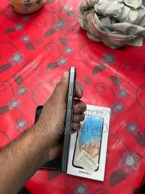 Samsung Galaxy M35 128 GB Silver