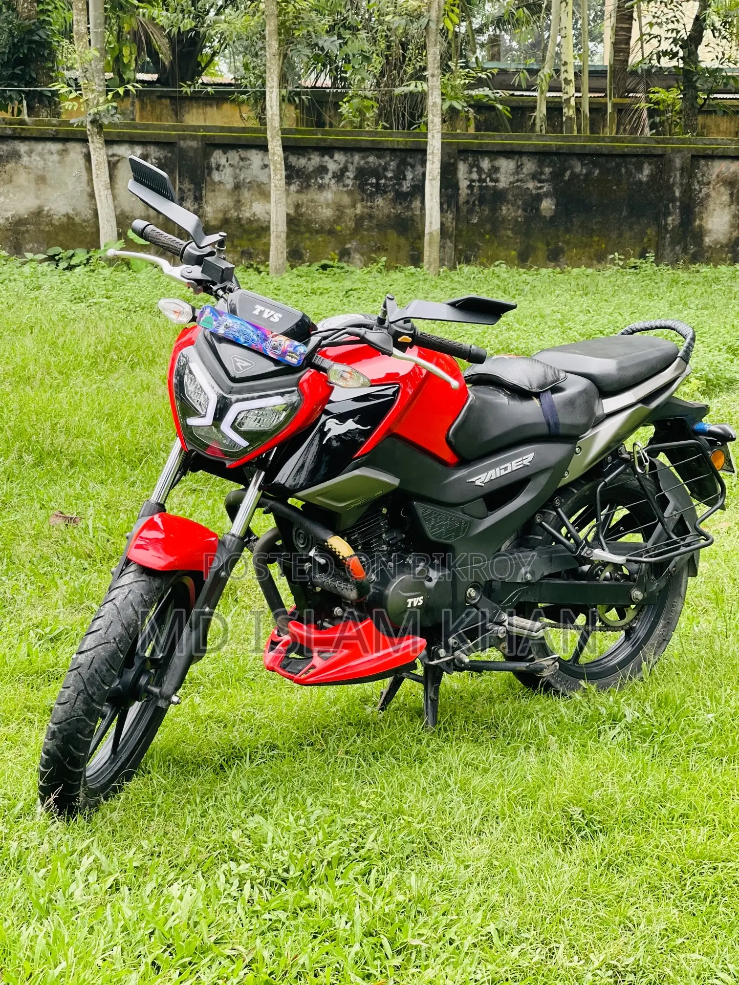 TVS Raider 125 2023 Red